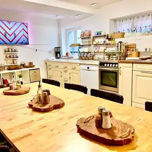 New Mitte Free Snack Hot Tea And Coffee Auberge de jeunesse