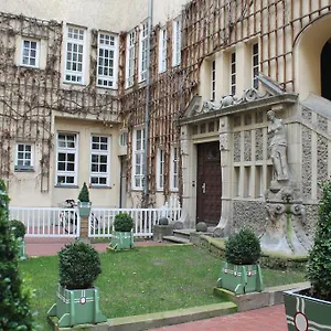 2* Pensionat Waizenegger Am Kurfuerstendamm